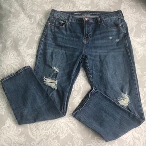 Old Navy Boyfriend Straight Jeans